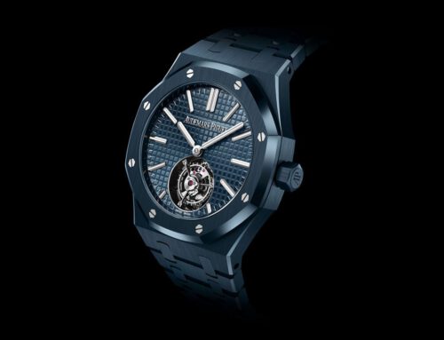 Audemars Piguet viste de cerámica azul su Royal Oak Tourbillon